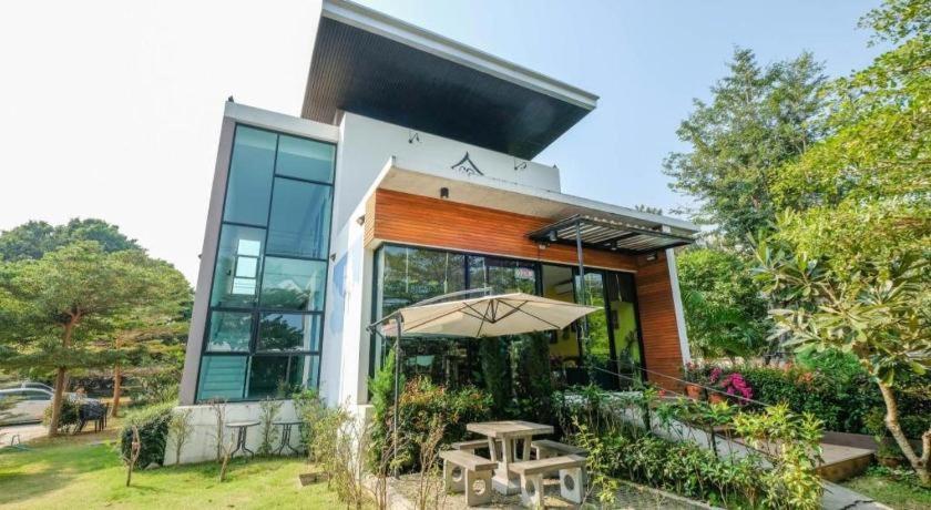 Haak Boutique Hotel Chiang Mai Exterior foto